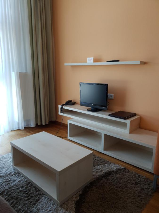 Apartman 401 - Hotel S Apartmanmi Crocus . Štrbské Pleso Exteriör bild